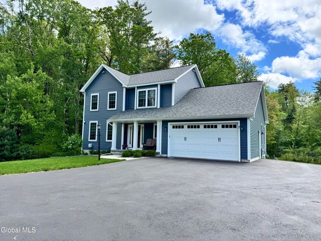 7 Huntington Way, Ballston Spa, NY 12020