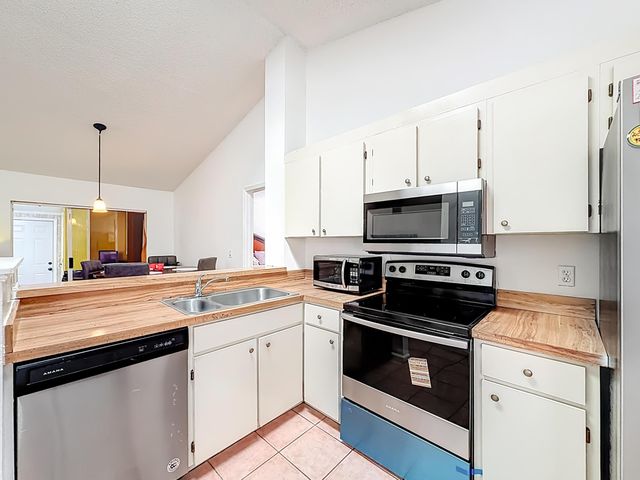 1796 Banyan Creek Circle N, Boynton Beach, FL 33436