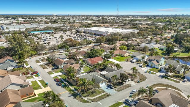 1796 Banyan Creek Circle N, Boynton Beach, FL 33436