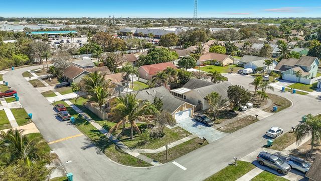 1796 Banyan Creek Circle N, Boynton Beach, FL 33436