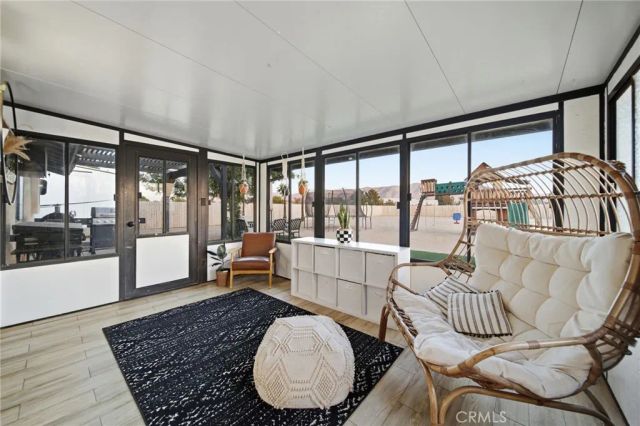 21185 Wren Street, Apple Valley, CA 92308
