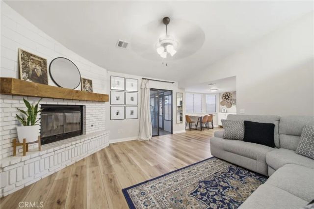 21185 Wren Street, Apple Valley, CA 92308