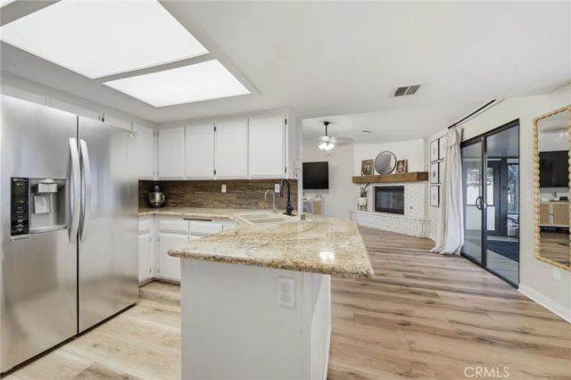 21185 Wren Street, Apple Valley, CA 92308