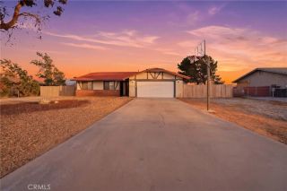 21185 Wren Street, Apple Valley, CA 92308