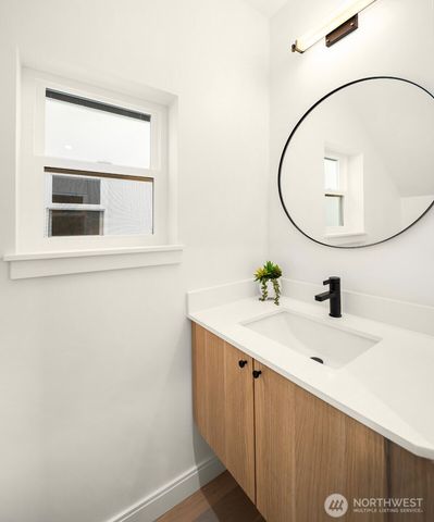 9010 5th Avenue S, Seattle, WA 98108