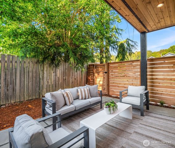 9010 5th Avenue S, Seattle, WA 98108