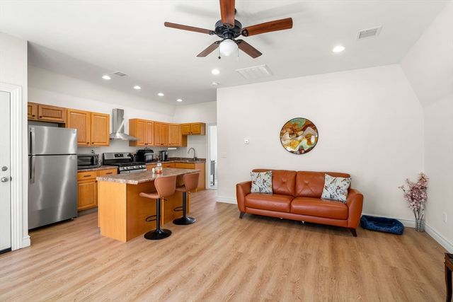 37 Lakeview St, Whitman, MA 02382