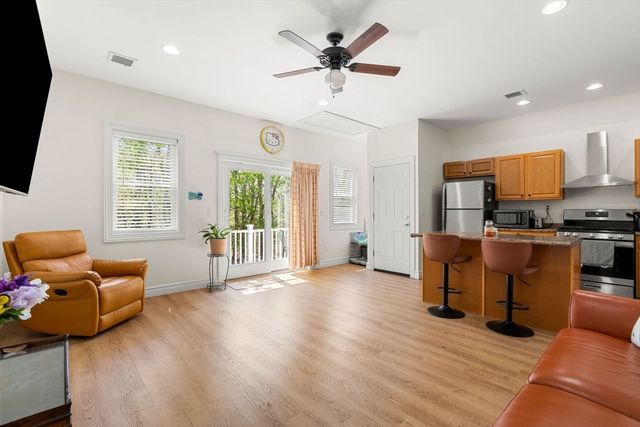 37 Lakeview St, Whitman, MA 02382