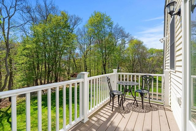 37 Lakeview St, Whitman, MA 02382