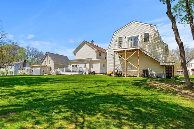 37 Lakeview St, Whitman, MA 02382
