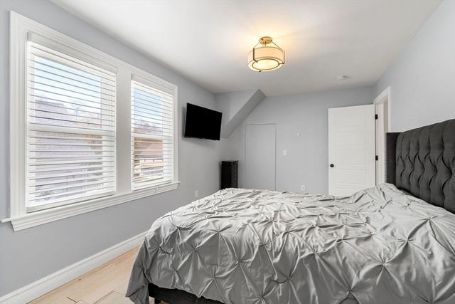 37 Lakeview St, Whitman, MA 02382