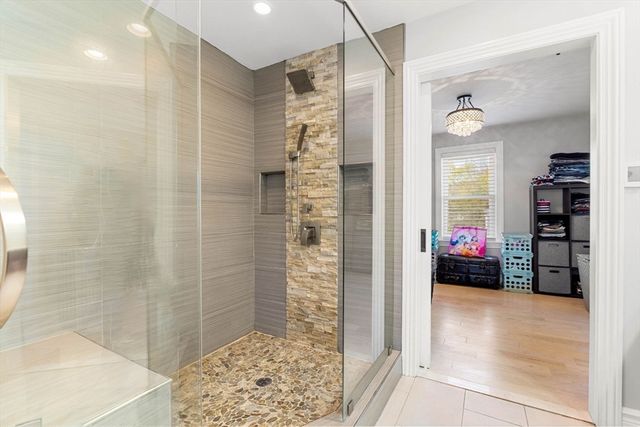 37 Lakeview St, Whitman, MA 02382
