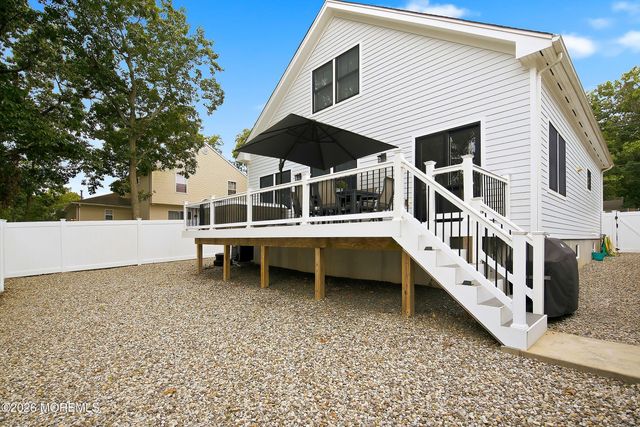 242 16th Avenue, Brick, NJ 08724