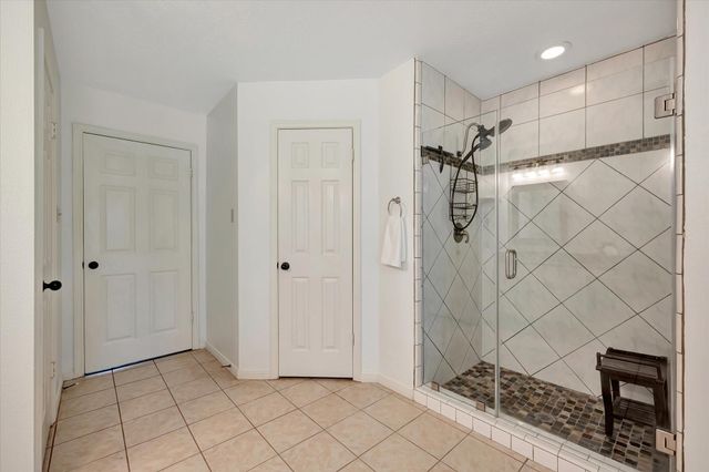 15110 Greenleaf Lane, Houston, TX 77062
