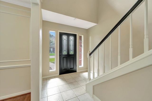 15110 Greenleaf Lane, Houston, TX 77062