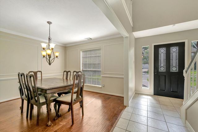 15110 Greenleaf Lane, Houston, TX 77062