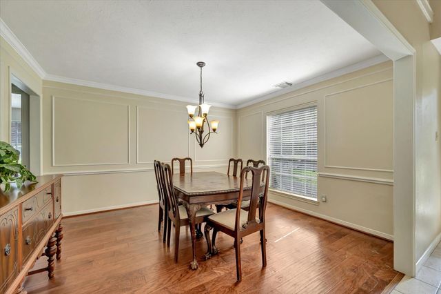 15110 Greenleaf Lane, Houston, TX 77062