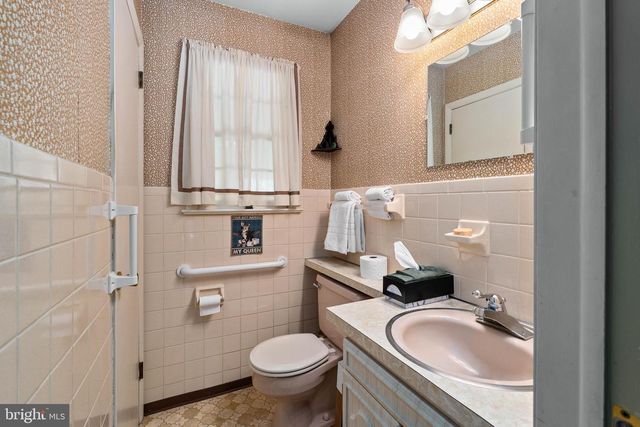 212 FRIENDSHIP RD, Elkton, MD 21921