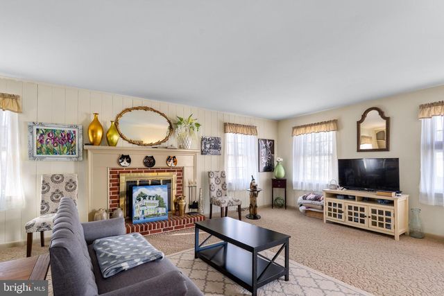 212 FRIENDSHIP RD, Elkton, MD 21921