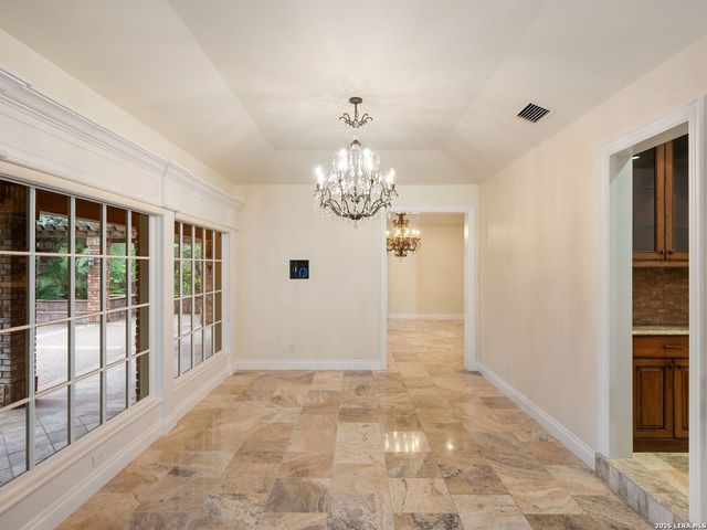 16 Galleria Drive, San Antonio, TX 78257