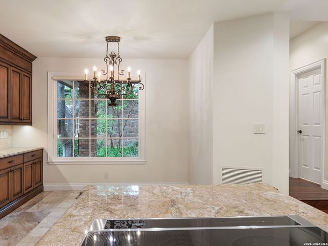 16 Galleria Drive, San Antonio, TX 78257