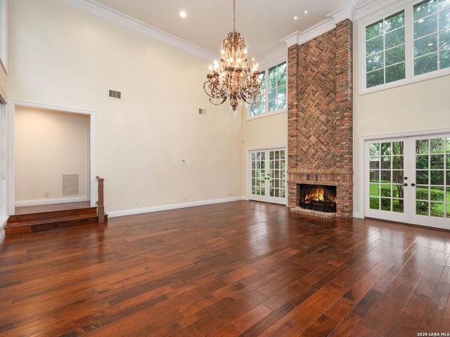 16 Galleria Drive, San Antonio, TX 78257