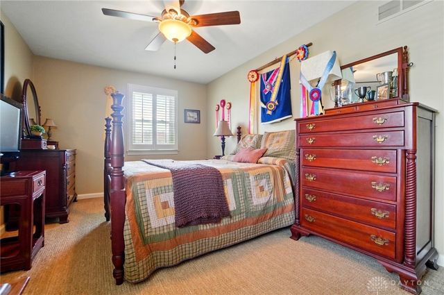 8457 Strout Road, Clarksville, OH 45113