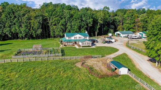 8457 Strout Road, Clarksville, OH 45113