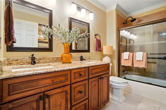 8457 Strout Road, Clarksville, OH 45113