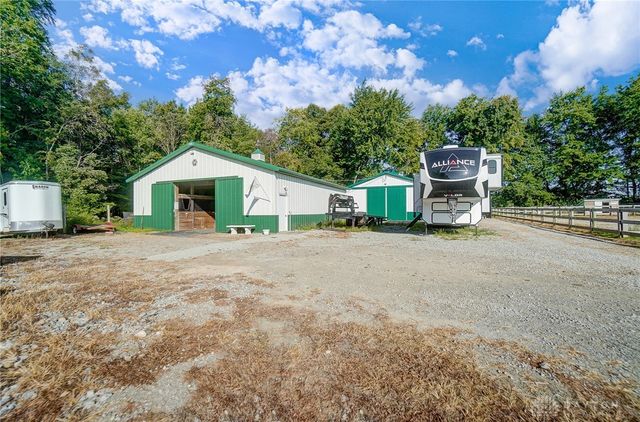 8457 Strout Road, Clarksville, OH 45113