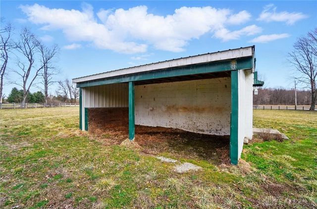 8457 Strout Road, Clarksville, OH 45113