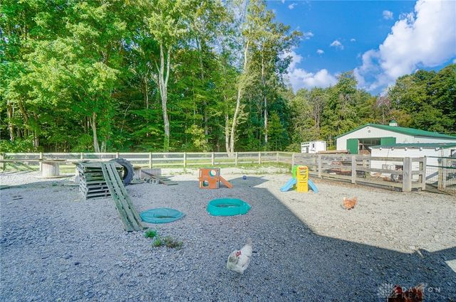 8457 Strout Road, Clarksville, OH 45113
