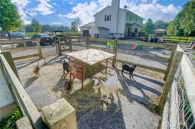 8457 Strout Road, Clarksville, OH 45113