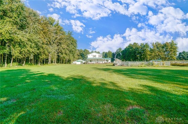 8457 Strout Road, Clarksville, OH 45113