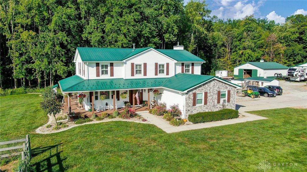8457 Strout Road, Clarksville, OH 45113