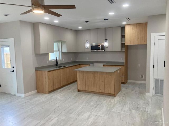 2223 Dorado Drive, Mission, TX 78573