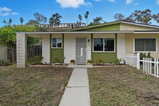 2825 College Boulevard, Oceanside, CA 92056