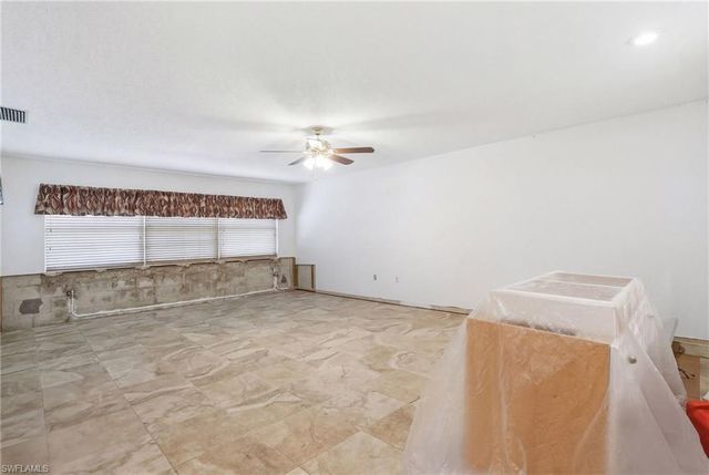 1500 Popham DR A38, Fort Myers, FL 33919