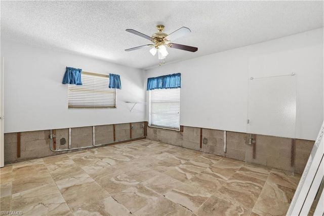 1500 Popham DR A38, Fort Myers, FL 33919