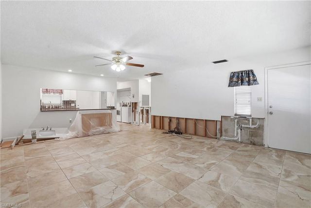 1500 Popham DR A38, Fort Myers, FL 33919