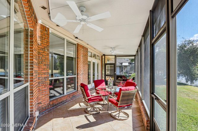 1991 WOODLAKE Drive, Fleming Island, FL 32003