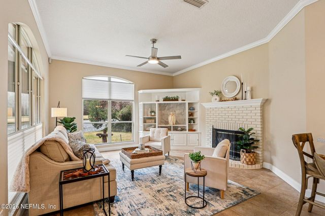 1991 WOODLAKE Drive, Fleming Island, FL 32003