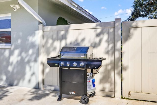 12620 138TH STREET N, Largo, FL 33774