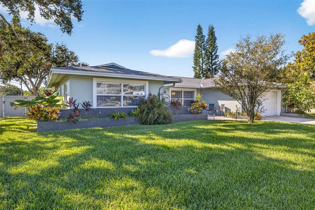 12620 138TH STREET N, Largo, FL 33774