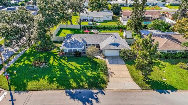 12620 138TH STREET N, Largo, FL 33774