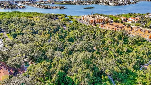 12620 138TH STREET N, Largo, FL 33774