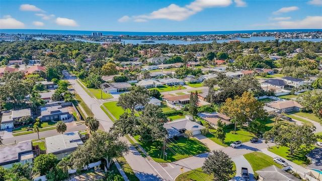 12620 138TH STREET N, Largo, FL 33774