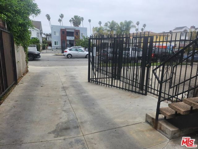 1406 Crenshaw Boulevard, Los Angeles, CA 90019