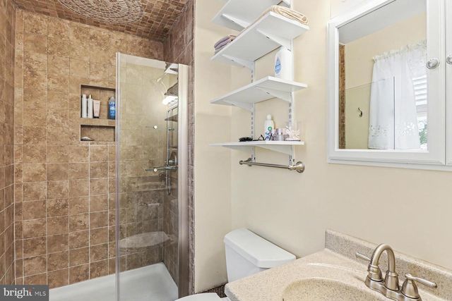 2028 MT VERNON CIR, Harrisburg, PA 17110