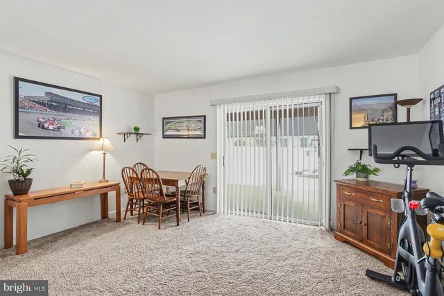 2028 MT VERNON CIR, Harrisburg, PA 17110